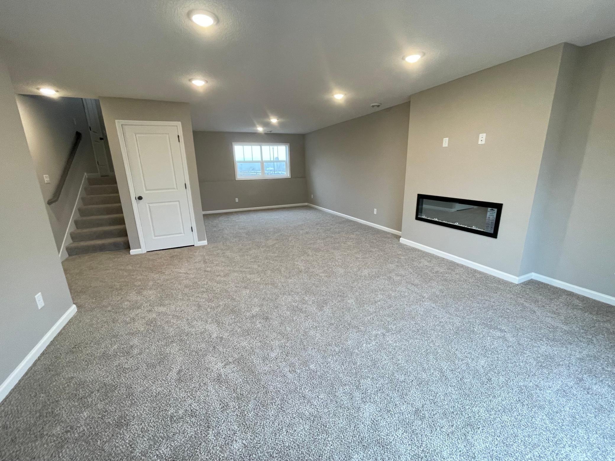 Photo shows the same floor plan but not the actual home. Photos of actual home will be uploaded when home has been completed and cleaned.