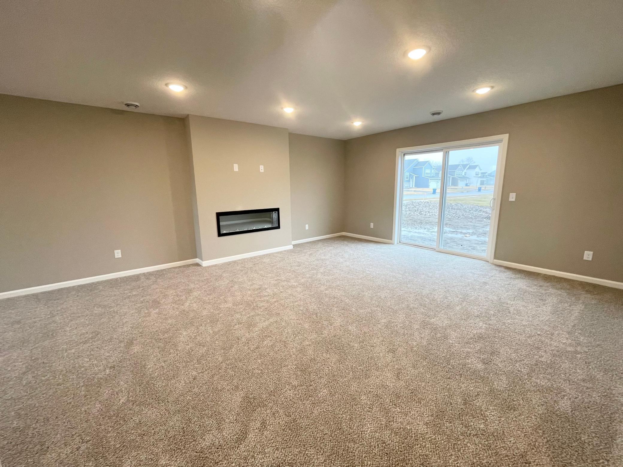 Photo shows the same floor plan but not the actual home. Photos of actual home will be uploaded when home has been completed and cleaned.