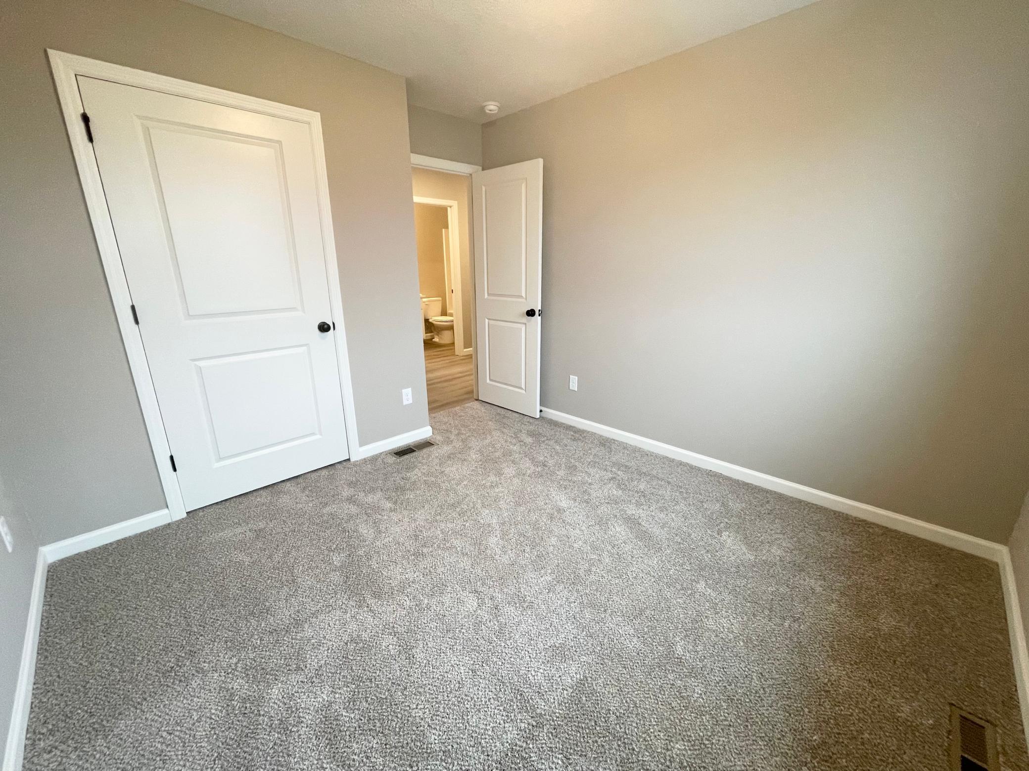 Photo shows the same floor plan but not the actual home. Photos of actual home will be uploaded when home has been completed and cleaned.