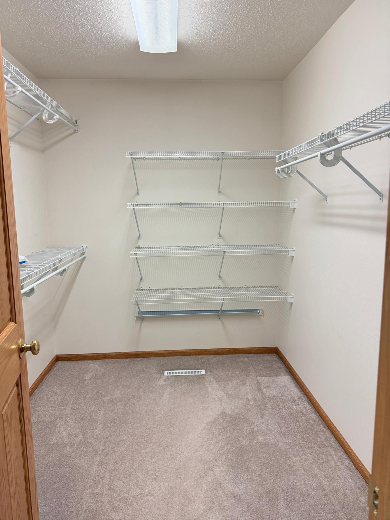 Primary Walkin Closet