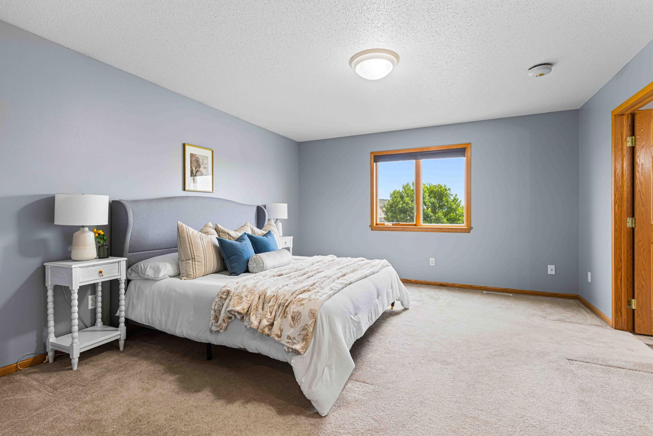 Primary bedroom - 15.10' x 13.3'