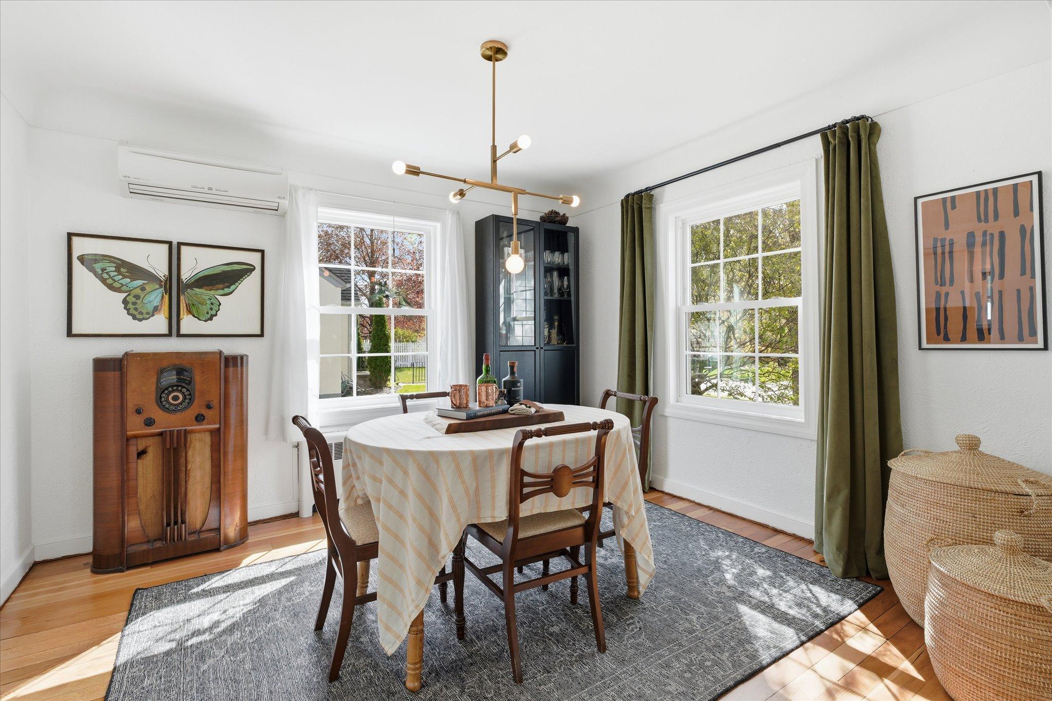 Those windows are also Pella double pane, low-maintenance vinyl windows, new in 2016, just like the one in the Living Room.