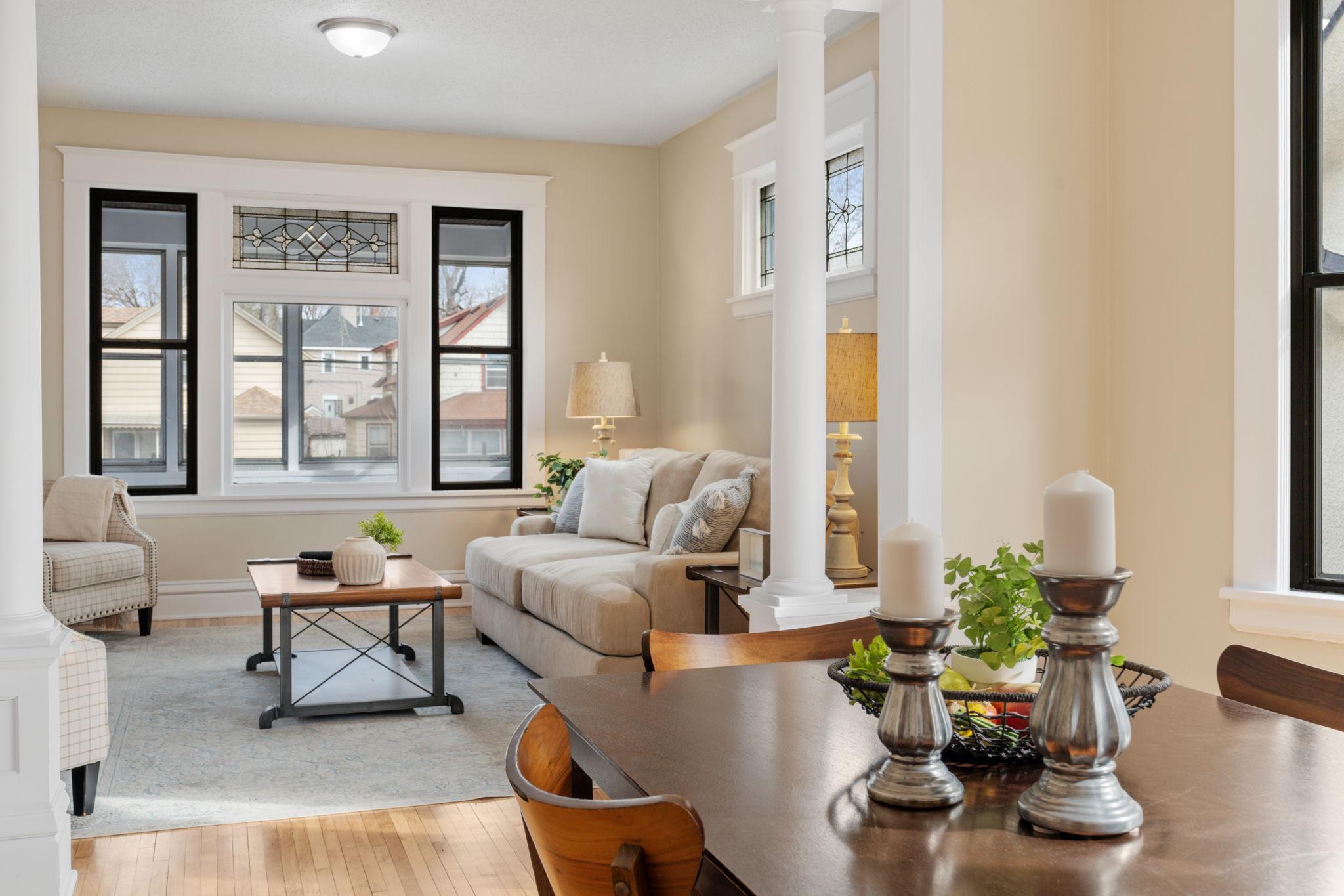 32-web-or-mls-1032 Minnehaha Ave E-32.jpg