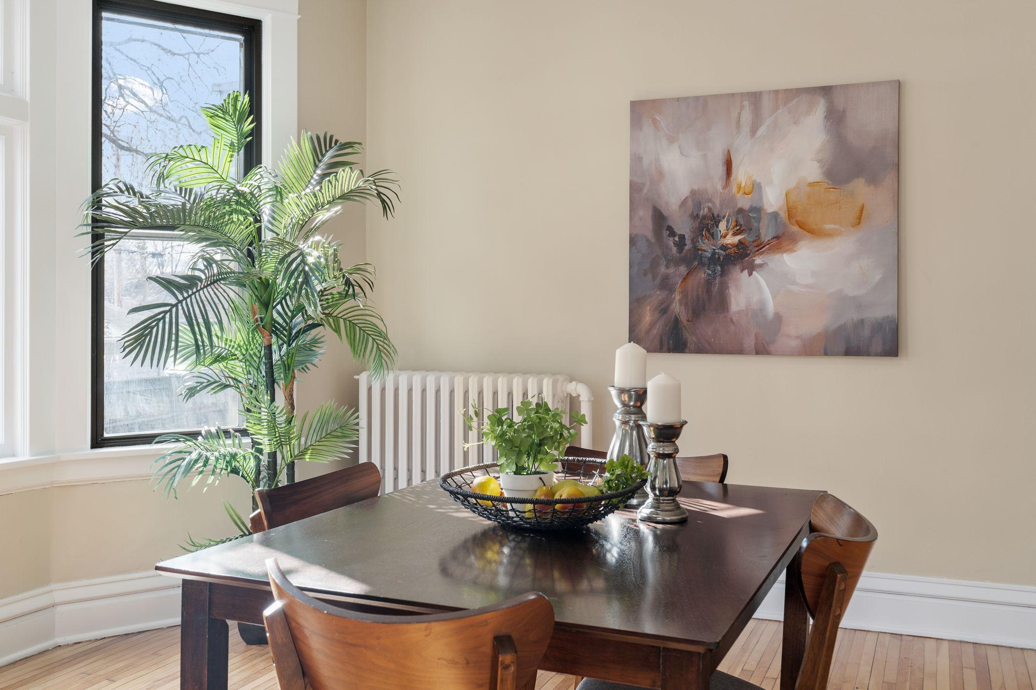 31-web-or-mls-1032 Minnehaha Ave E-31.jpg