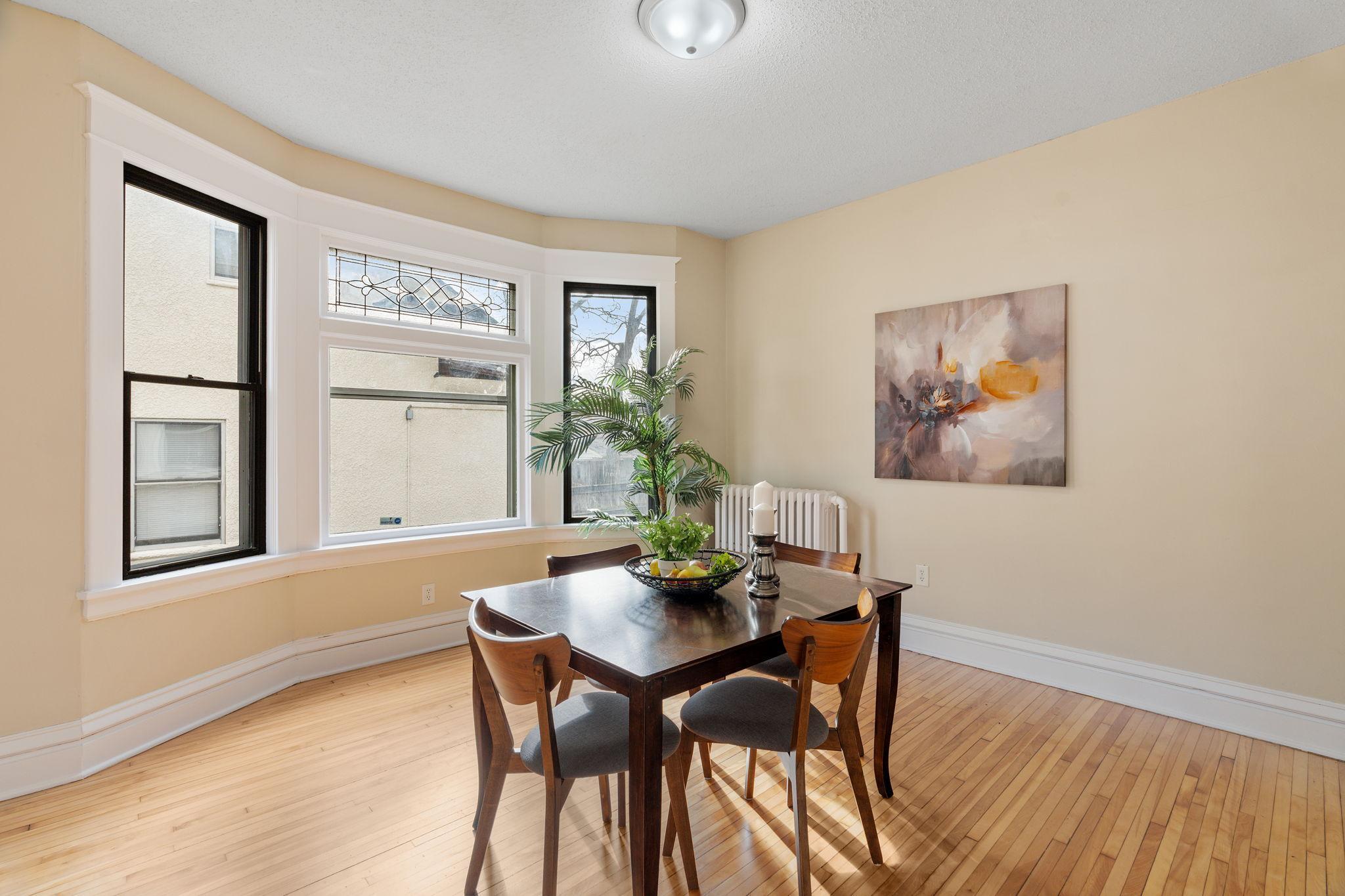 27-web-or-mls-1032 Minnehaha Ave E-27.jpg