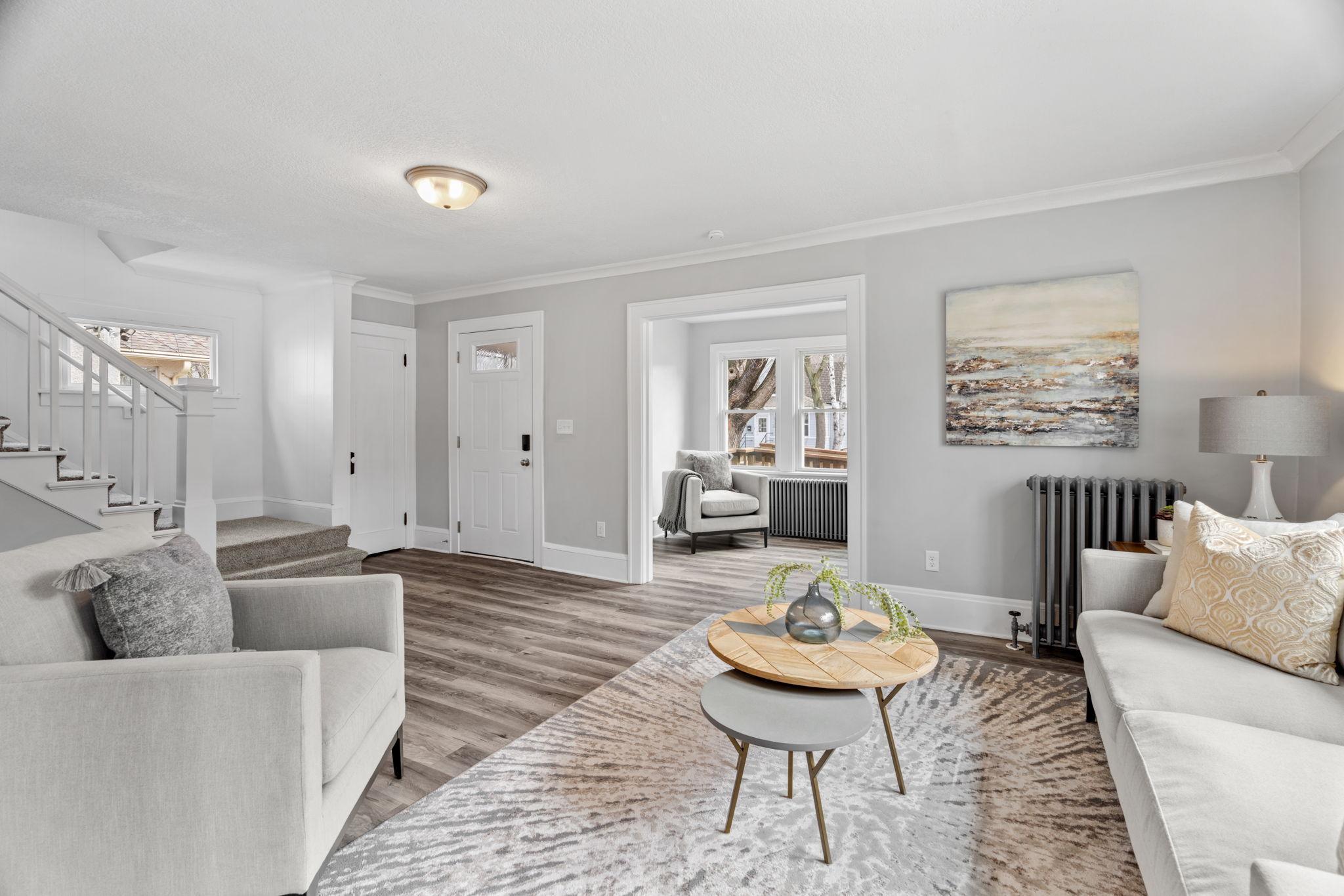 23-web-or-mls-2723 N Queen Ave-23.jpg