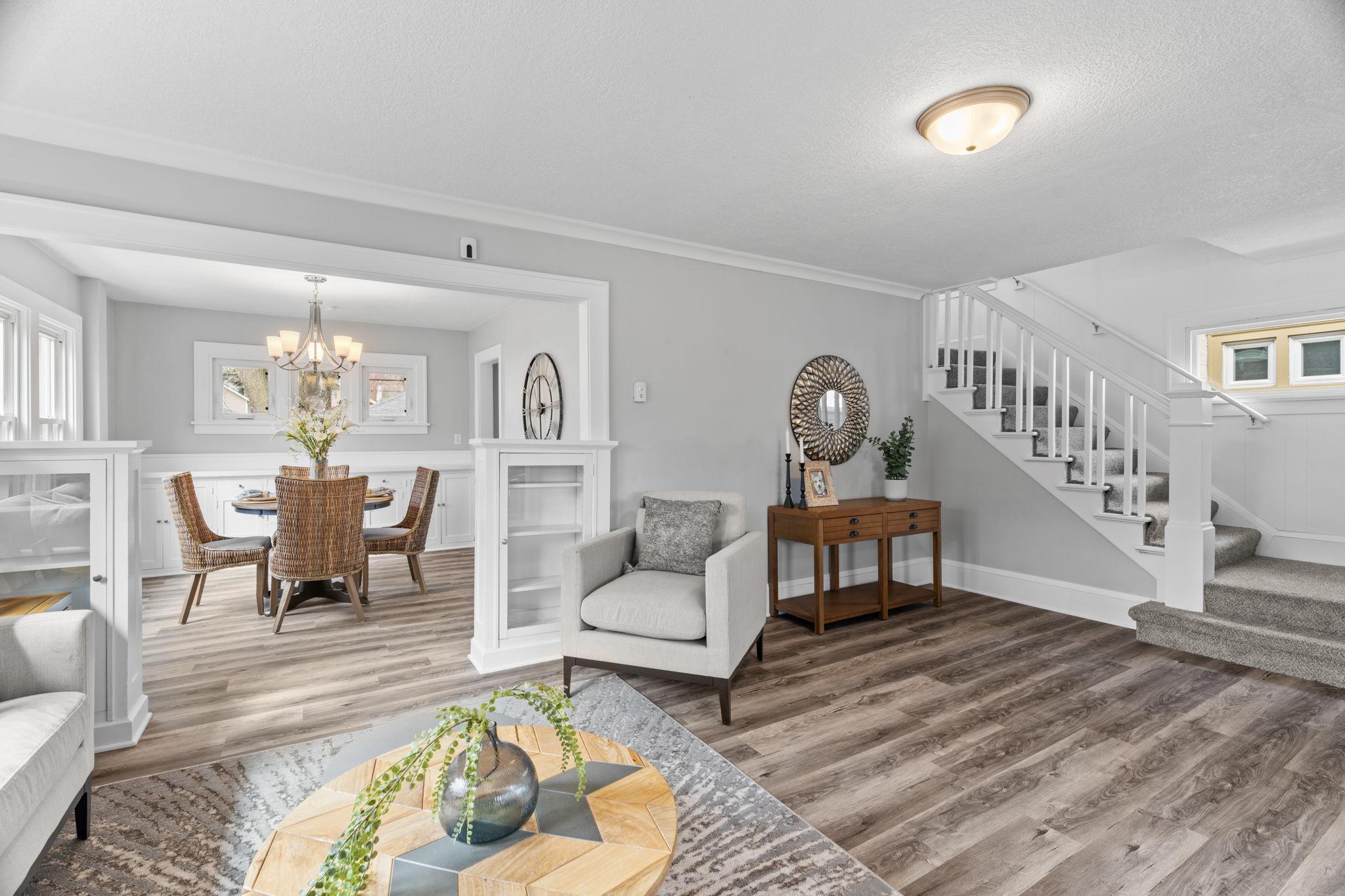 22-web-or-mls-2723 N Queen Ave-22.jpg