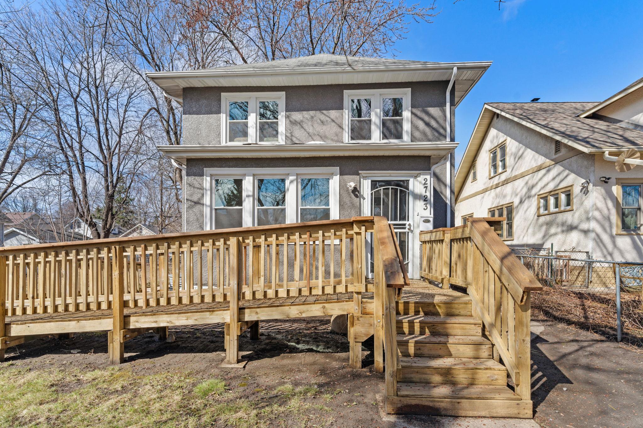 2-web-or-mls-2723 N Queen Ave-2.jpg