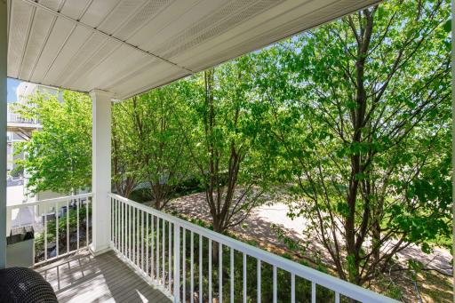 2898 Clover Ridge Drive, Chaska, MN 55318