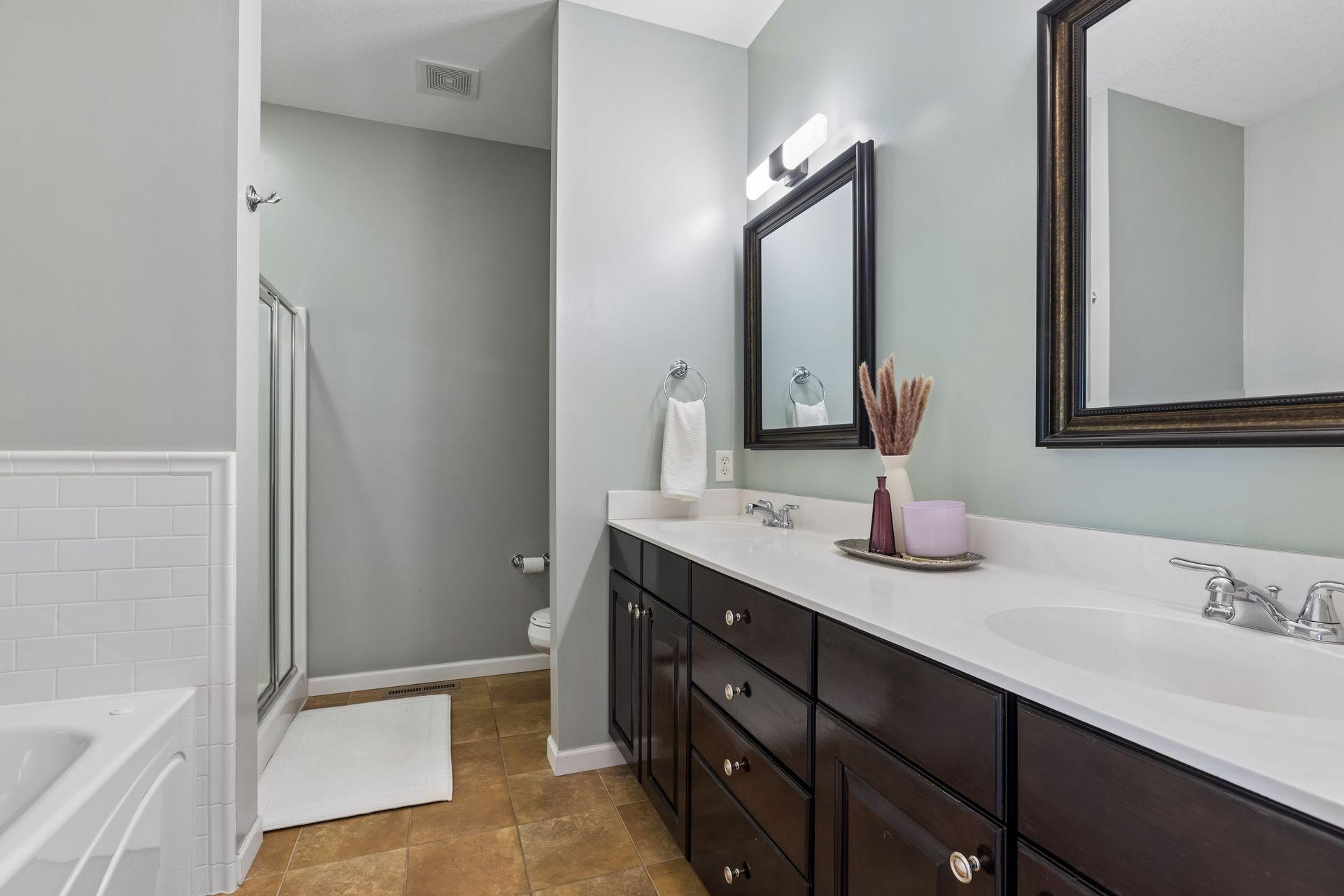 Private Primary Bath with Separate Shower and Tub