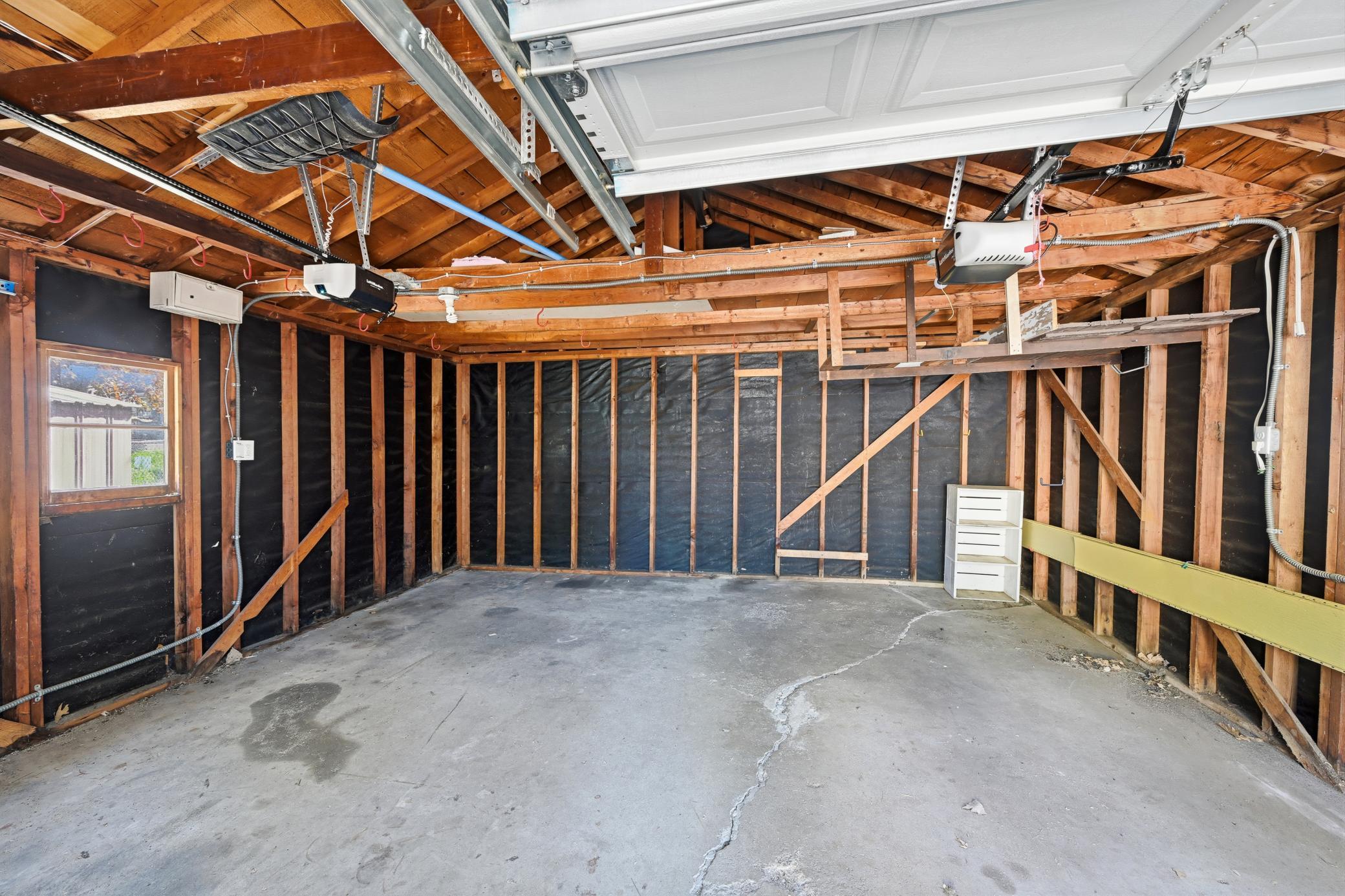2 car detached garage