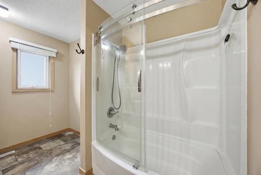 1021 Stony Brook Manor, Fergus Falls, MN 56537