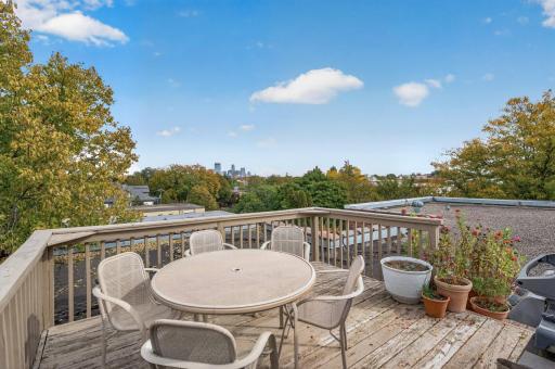 2716 Humboldt Avenue S, 301, Minneapolis, MN 55408