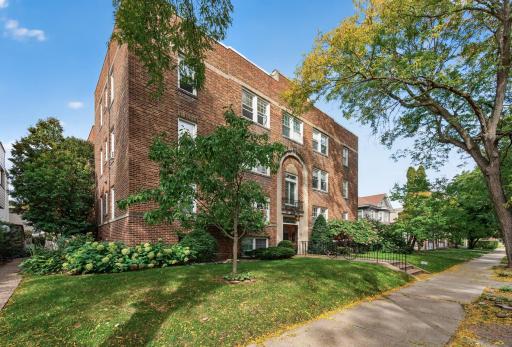 2716 Humboldt Avenue S, 301, Minneapolis, MN 55408