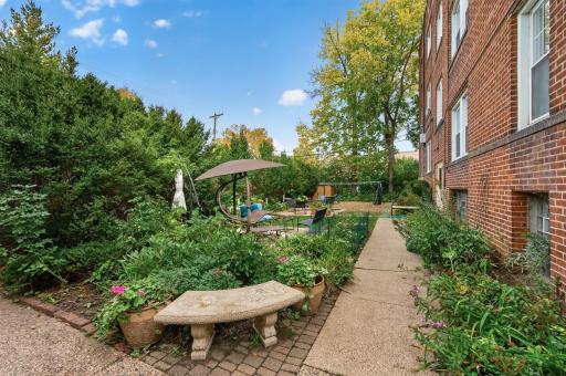 2716 Humboldt Avenue S, 301, Minneapolis, MN 55408