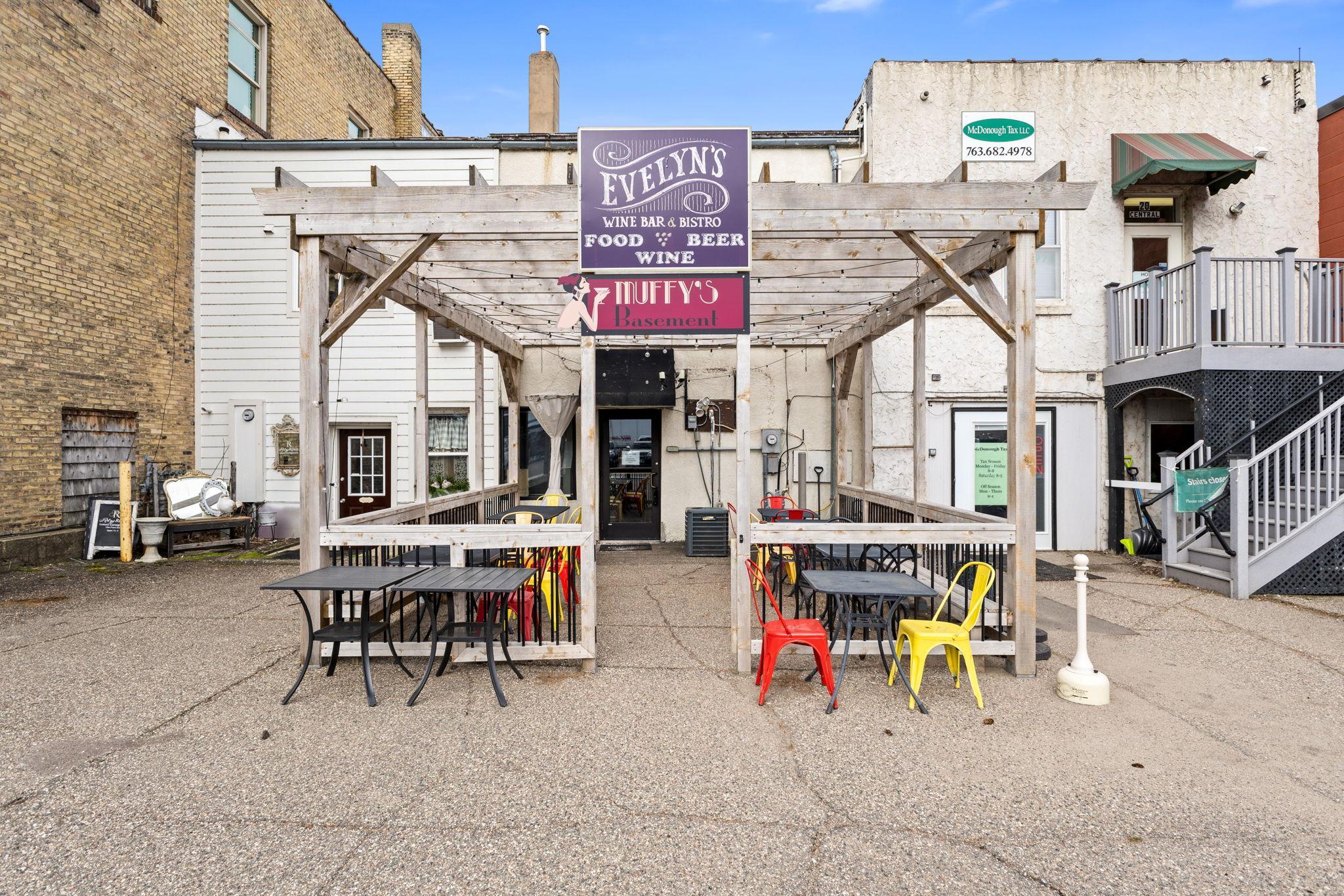 Outdoor Patio Area