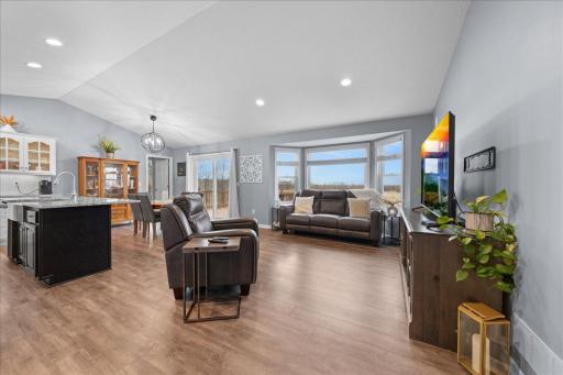 38616 Pine Avenue, Center City, MN 55012