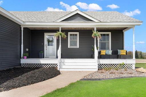 38616 Pine Avenue, Center City, MN 55012