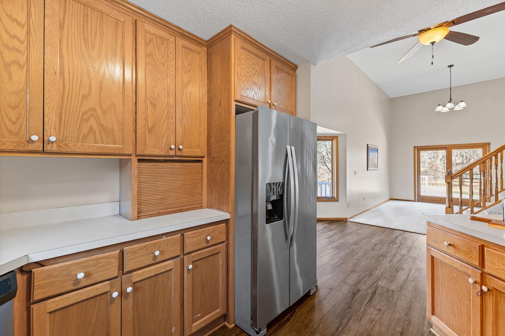 Plenty of storage/prep space!