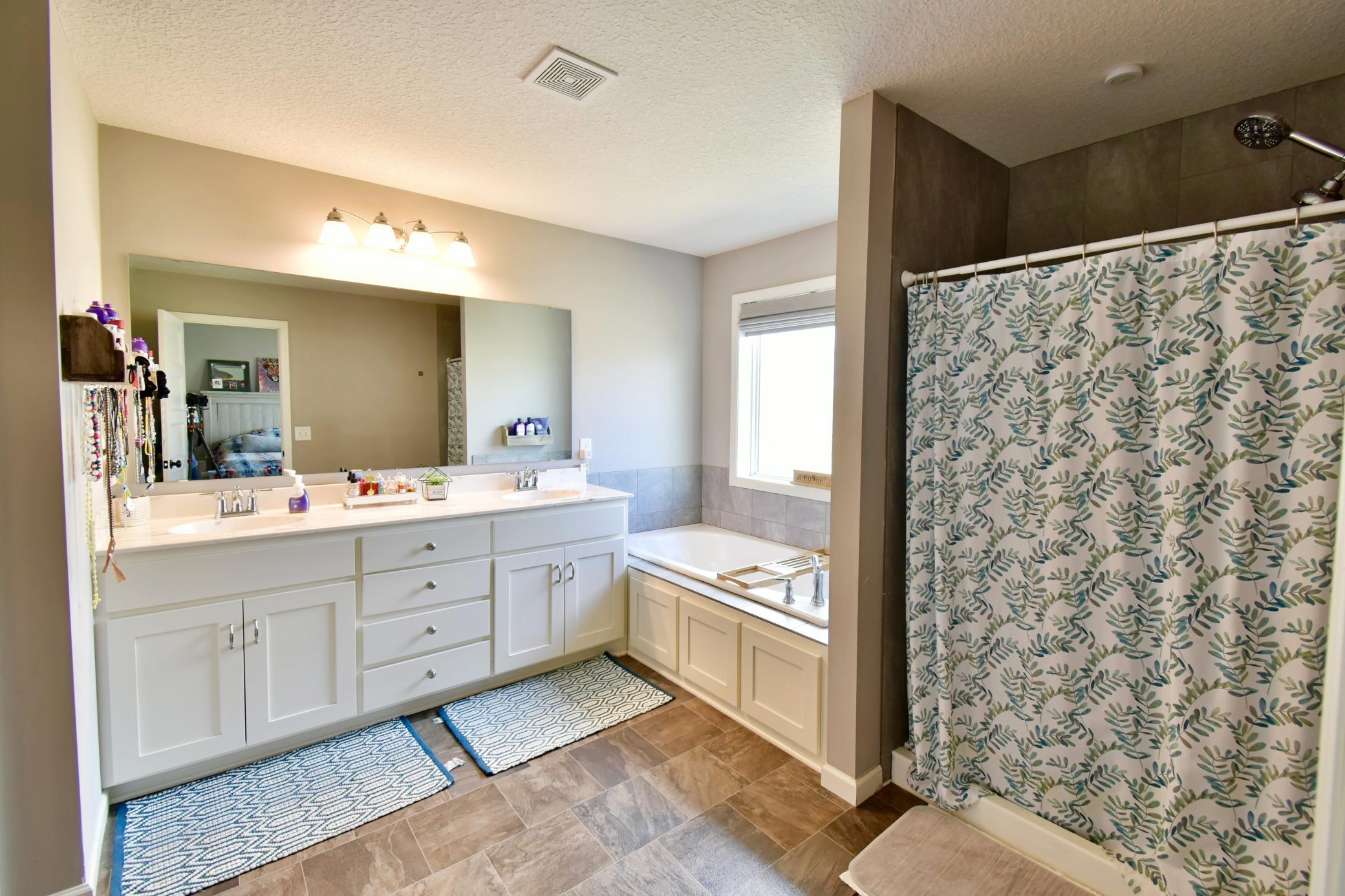 Primary Full Bath