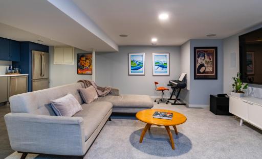 1409 Edgcumbe Road, Saint Paul, MN 55116