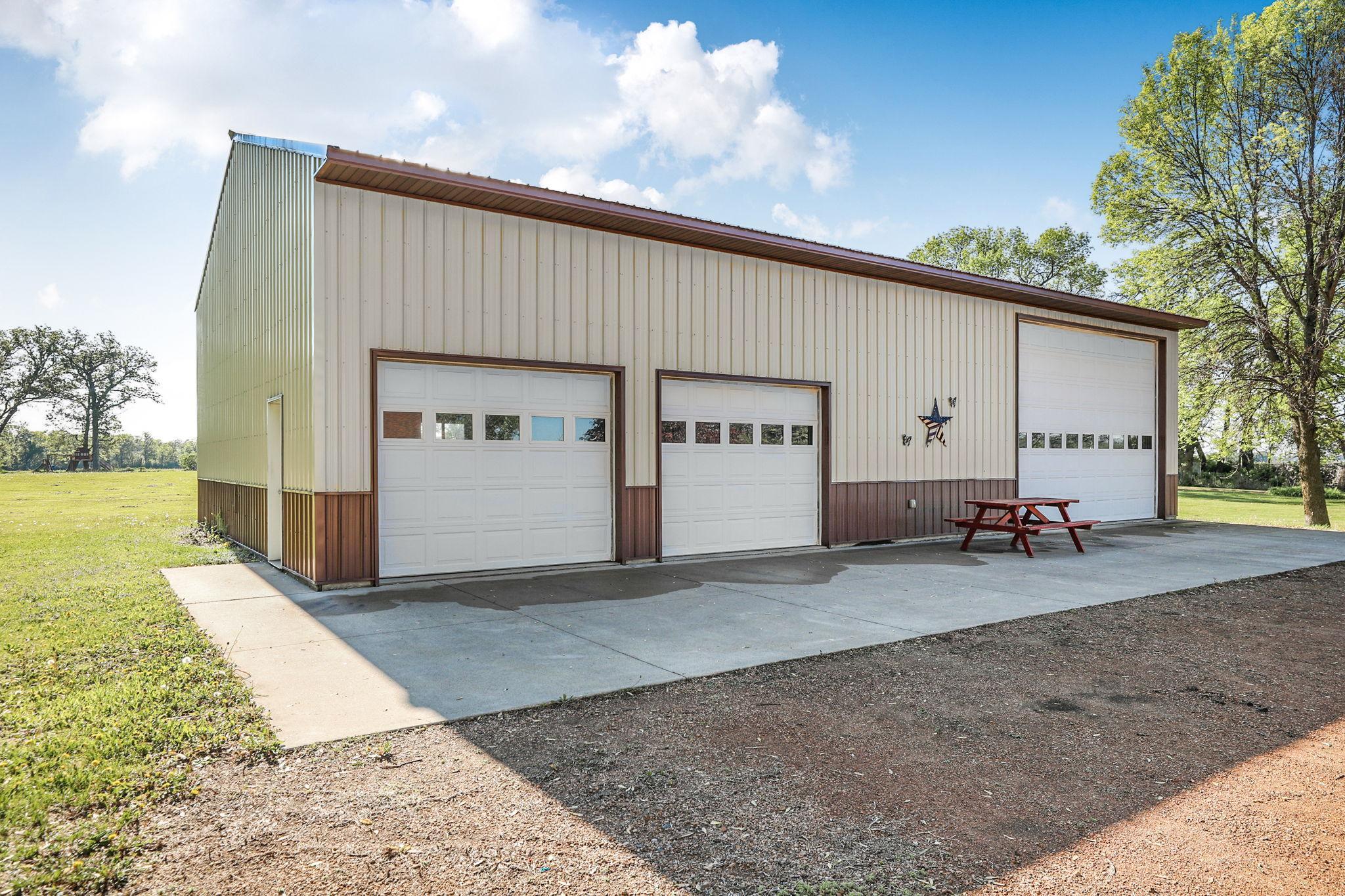 60 x 36 Shed with concrete flooring