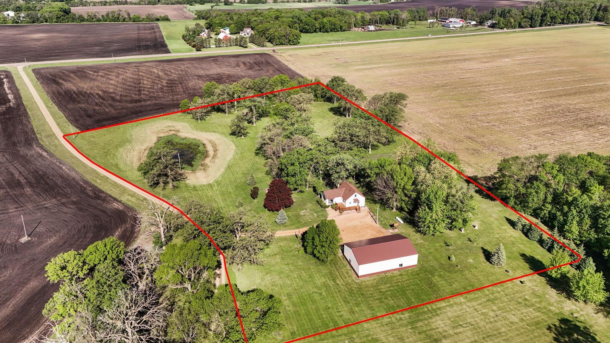 7.62 Acres 60 x 36 Shed with property lines