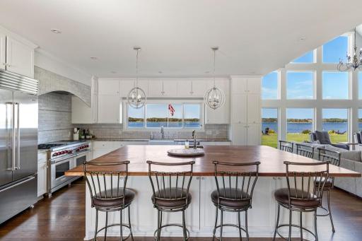 24357 Kennedy Drive, Deerwood, MN 56444