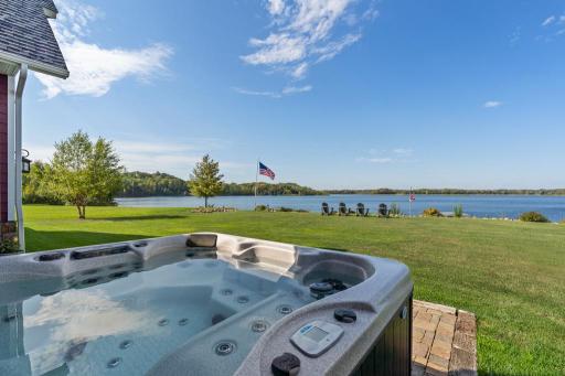 24357 Kennedy Drive, Deerwood, MN 56444