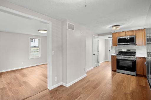 222 S East Avenue, Dresser, WI 54009