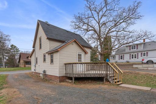 222 S East Avenue, Dresser, WI 54009