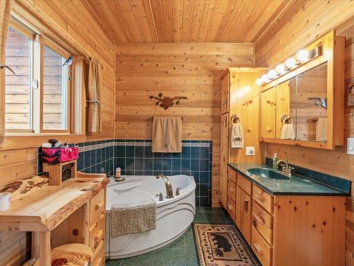 17999 Ivy Drive, Park Rapids, MN 56470