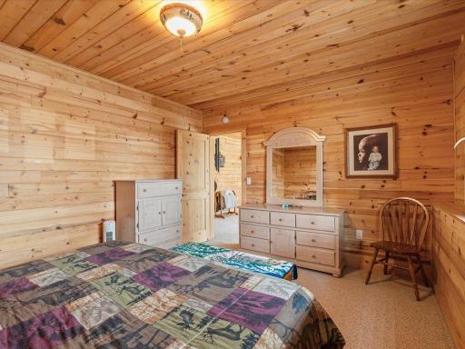17999 Ivy Drive, Park Rapids, MN 56470