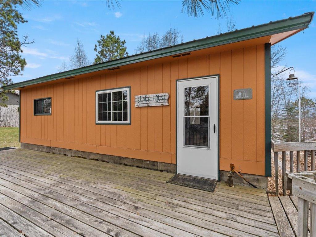 Bunkhouse (no toilet or sinks).