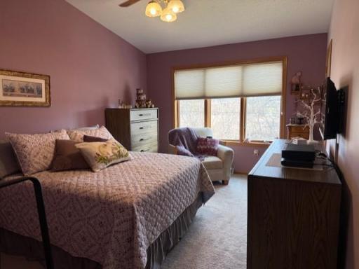 1004 W Lake Boulevard, Winona, MN 55987