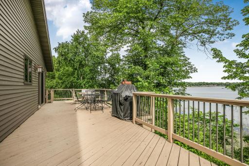 Enjoy front row views of Clearwater Lake from this generous deck, conveniently accessed through the dining room and perfectly positioned to take in the peaceful surroundings.