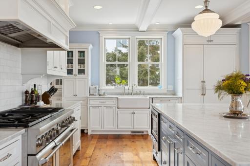 20575 Summerville Road, Excelsior, MN 55331