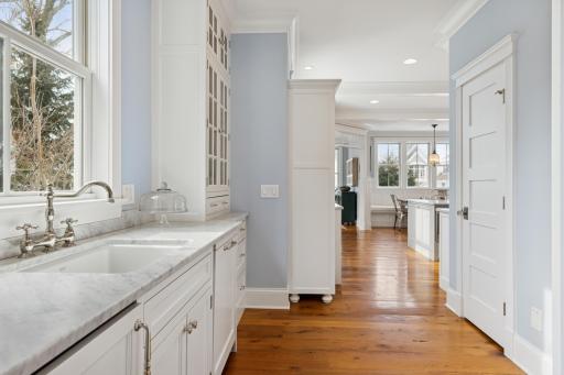 20575 Summerville Road, Excelsior, MN 55331