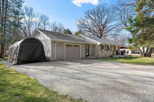 1581 SW 28th Street, Owatonna, MN 55060