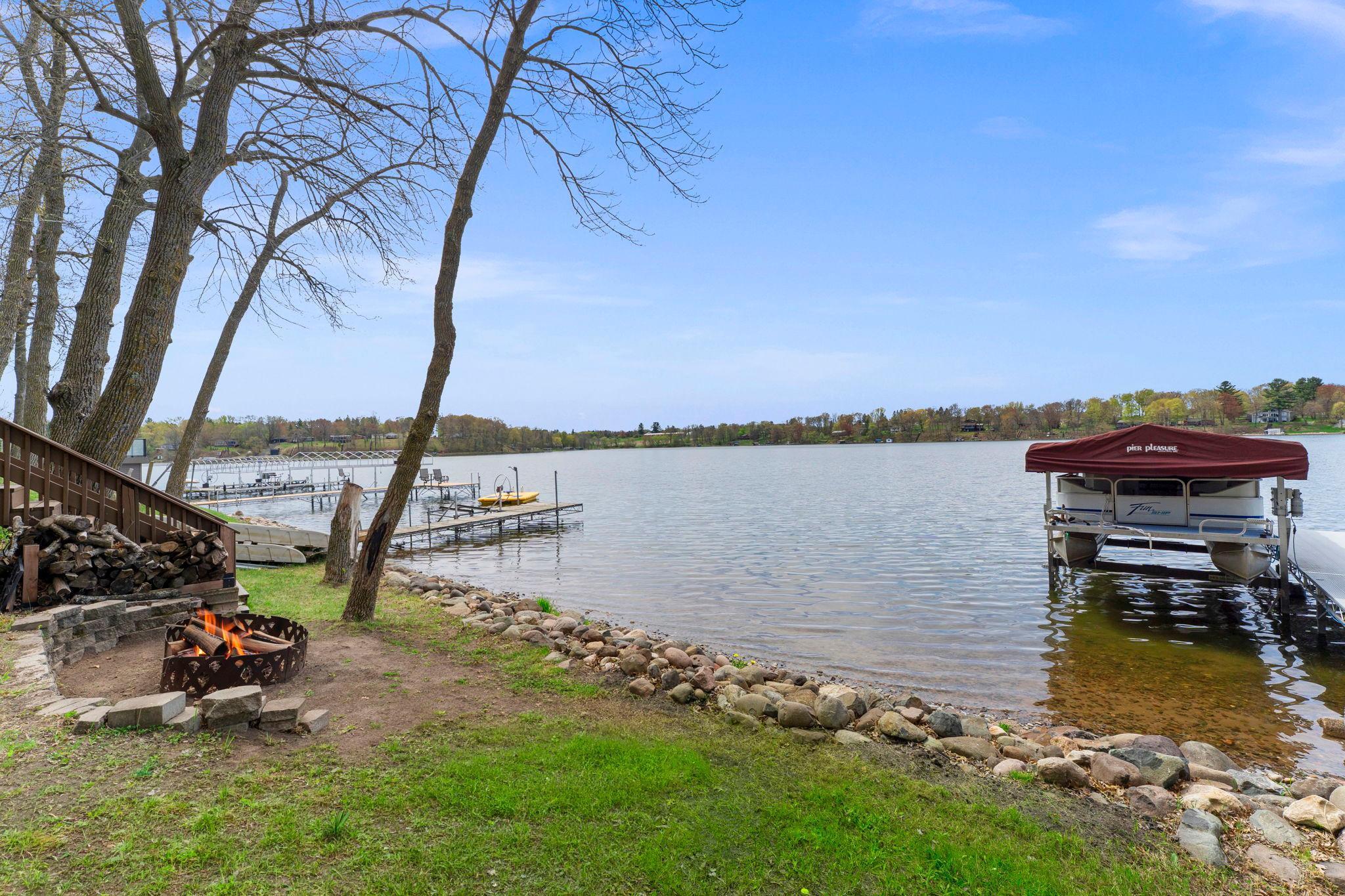 The shoreline riprap allows for a natural yet protective barrier to the lake.