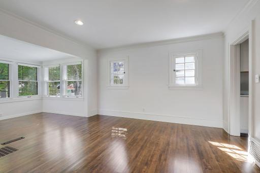 5248 Beard Avenue S, Minneapolis, MN 55410