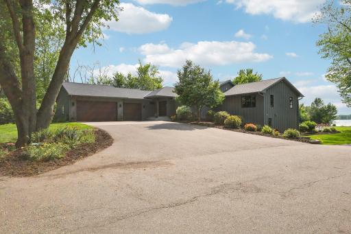 28-web-or-mls-Old Mill Rd-S0207-003r.jpg
