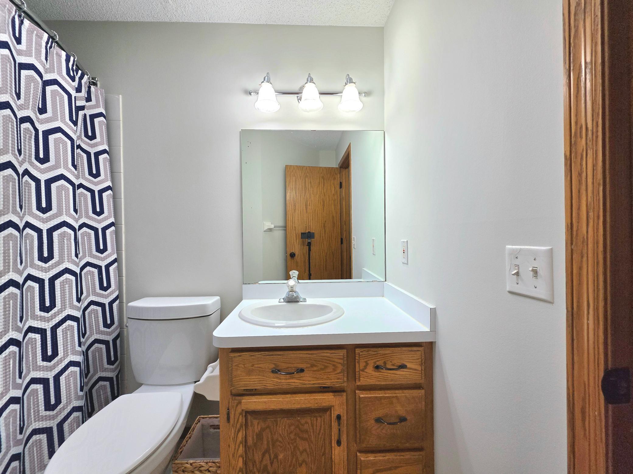 Second Upper Bathroom #2