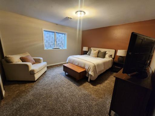 905 4th Avenue SE, Pipestone, MN 56164