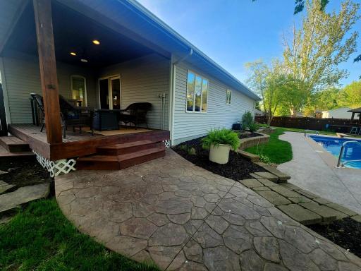 905 4th Avenue SE, Pipestone, MN 56164