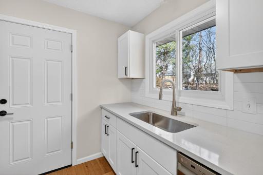 901 120th Avenue NW, Minneapolis, MN 55448