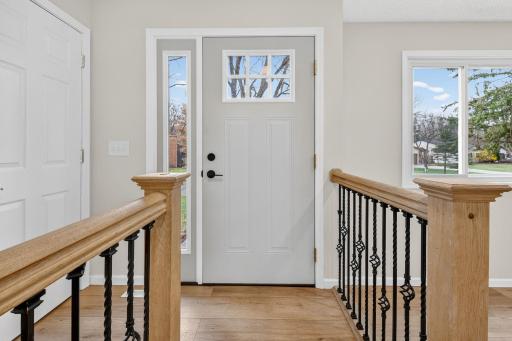 901 120th Avenue NW, Minneapolis, MN 55448