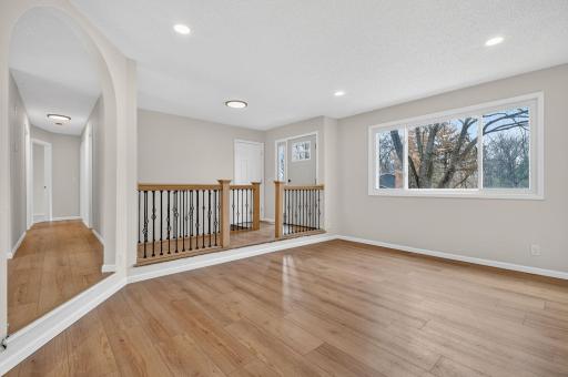 901 120th Avenue NW, Minneapolis, MN 55448