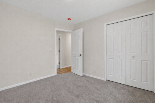 901 120th Avenue NW, Minneapolis, MN 55448