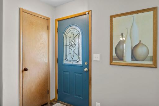 8701 Russell Avenue S, Minneapolis, MN 55431